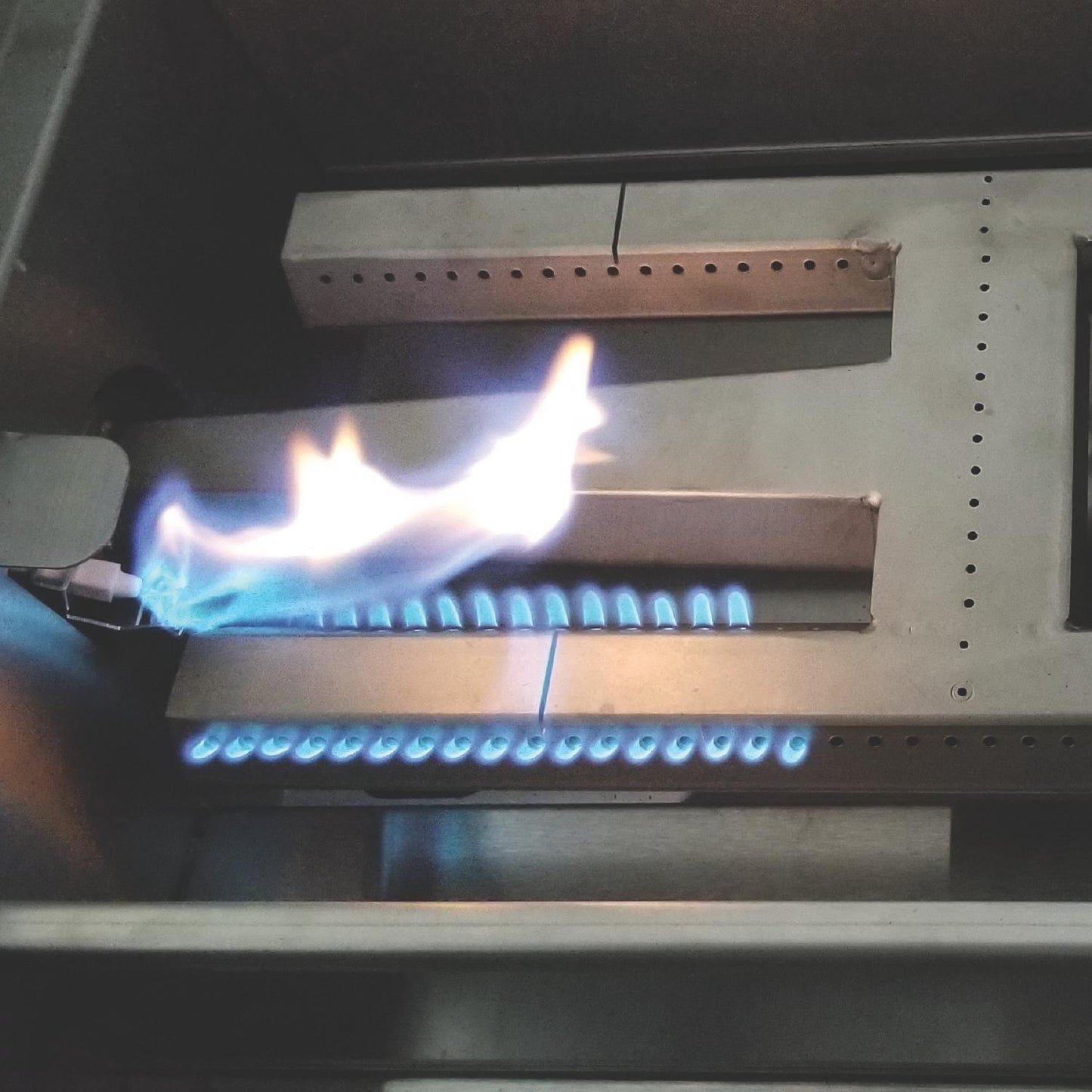 XO APPLIANCE XOGRILL42L 42" Grill 4 Burner with Rotiss Burner LP in Stainless Steel - XOGRILL42L