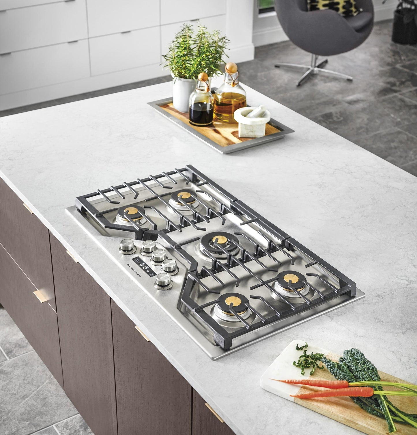 MONOGRAM Monogram 36" Deep-Recessed Gas Cooktop in Stainless Steel - ZGU36ESLSS