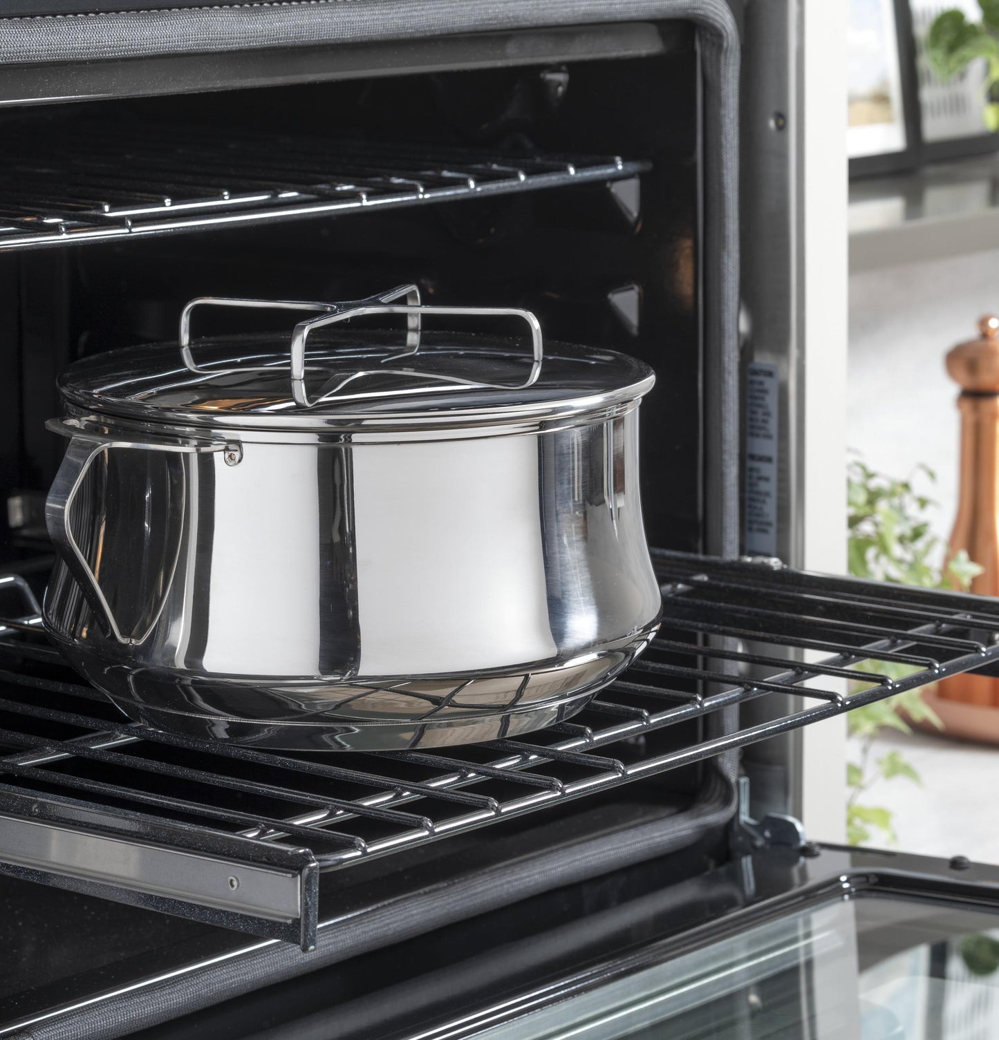 CAFE 27" Smart Single Wall Oven with Convection in Stainless Steel - CKS70DP2NS1