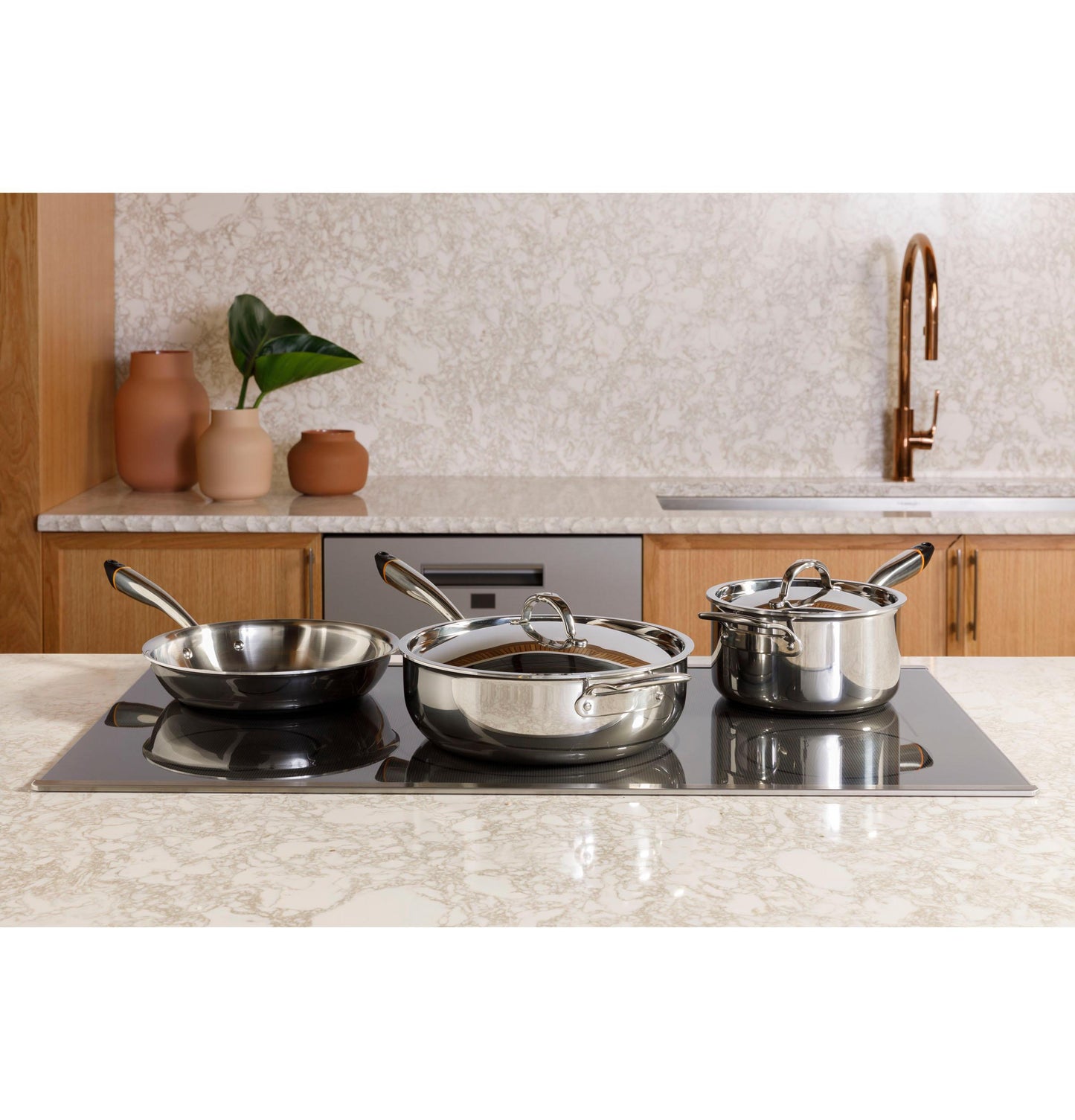 CAFE  Series ENERGY STAR 36" Built-In Touch Control Induction Cooktop Black - CHP90361TBB