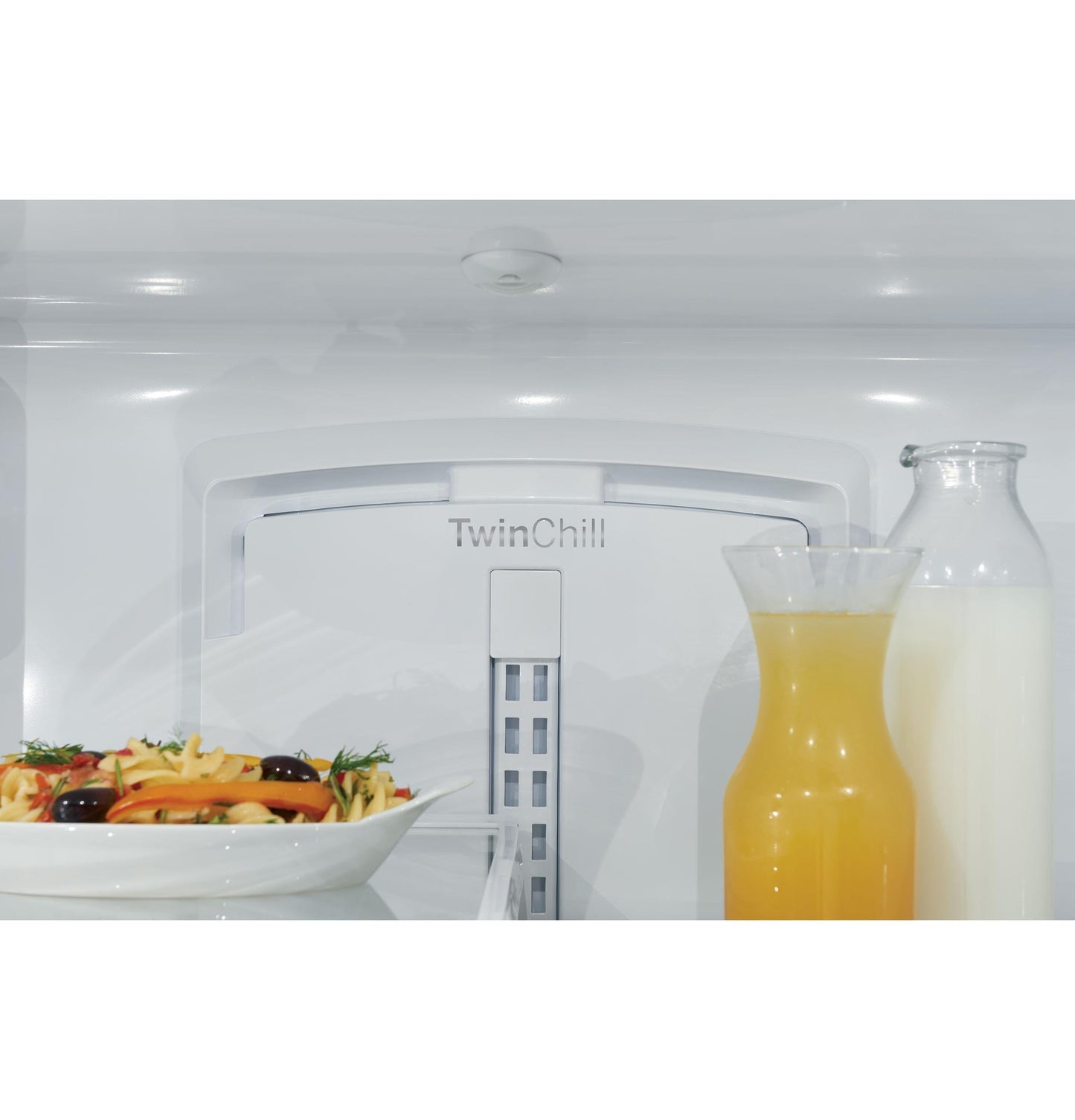 CAFE CWE23SP4MW2 CAFé™ ENERGY STAR® 23.1 Cu. Ft. Smart Counter-Depth French-Door Refrigerator White