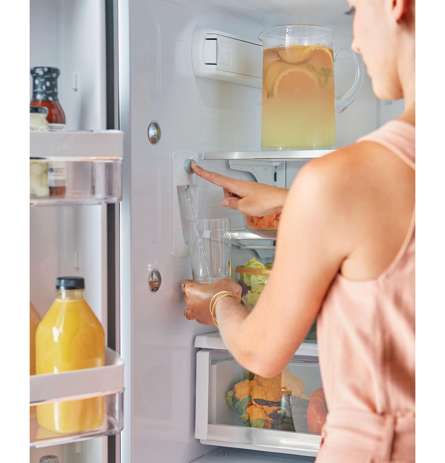 CAFE CWE23SP4MW2 CAFé™ ENERGY STAR® 23.1 Cu. Ft. Smart Counter-Depth French-Door Refrigerator White