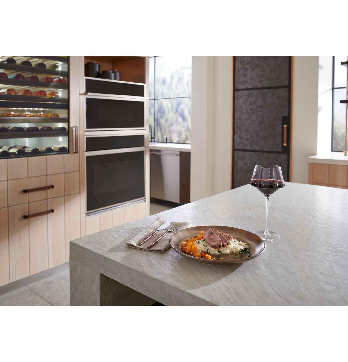 MONOGRAM Monogram 30" Minimalist Single Wall Oven in Stainless Steel - ZTSX1DSSNSS