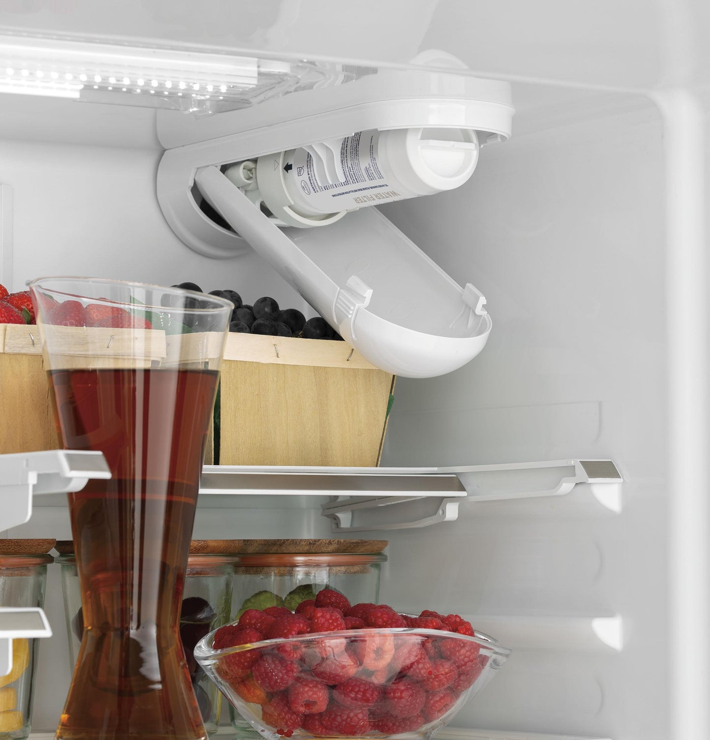 CAFE  ENERGY STAR 18.6 Cu. Ft. Counter-Depth French-Door Refrigerator White - CWE19SP4NW2