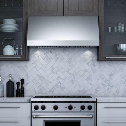 XO APPLIANCE XOT1836SC 36" CCC 600/395 CFM Italian Made Pro Hood Range Hood in Stainless Steel - XOT1836SC