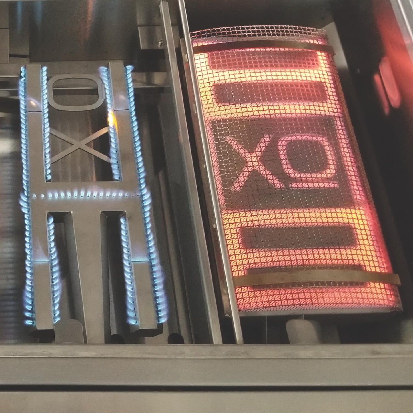 XO APPLIANCE XOGRILL36N 36" Grill 3 Burner with Rotiss Burner NG in Stainless Steel  - XOGRILL36N