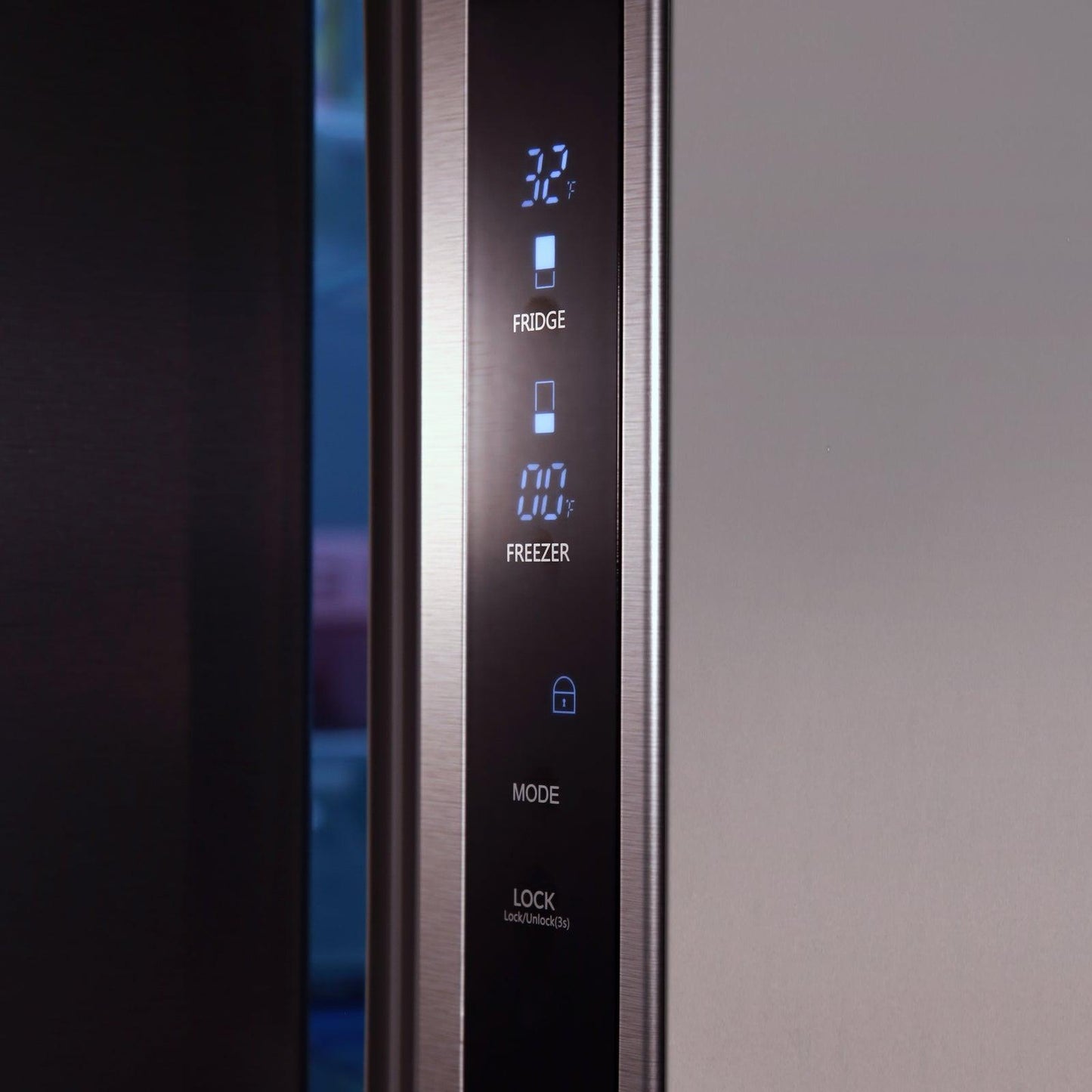 AVANTI Avanti Frost Free French Door Refrigerator, 17.5 cu. ft. in Stainless Steel - FFFDS175L3S