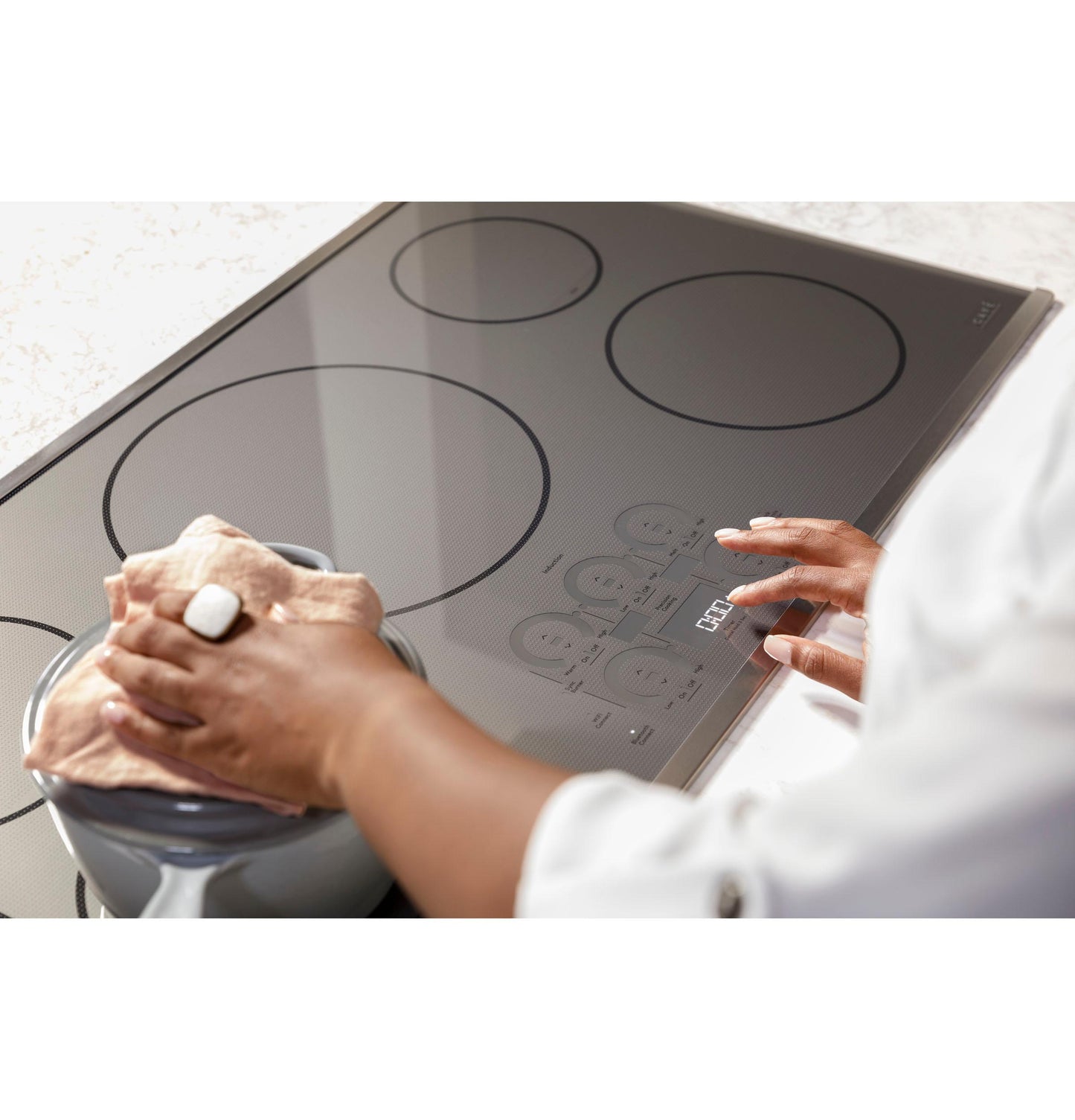 CAFE  Series ENERGY STAR  30" Built-In Touch Control Induction Cooktop Black - CHP90301TBB