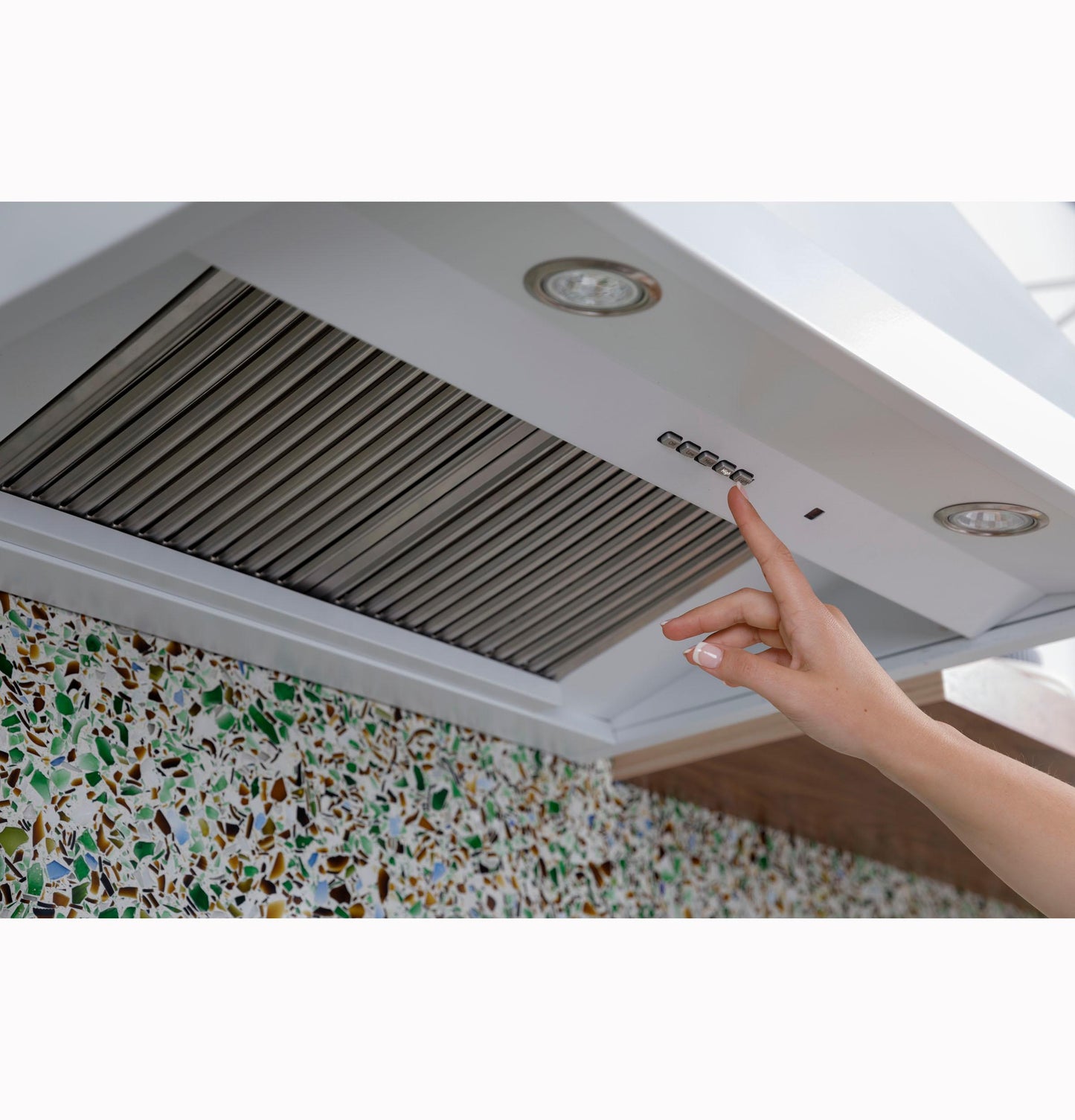 CAFE 36" Commercial Hood White - CBW36YIEWW6