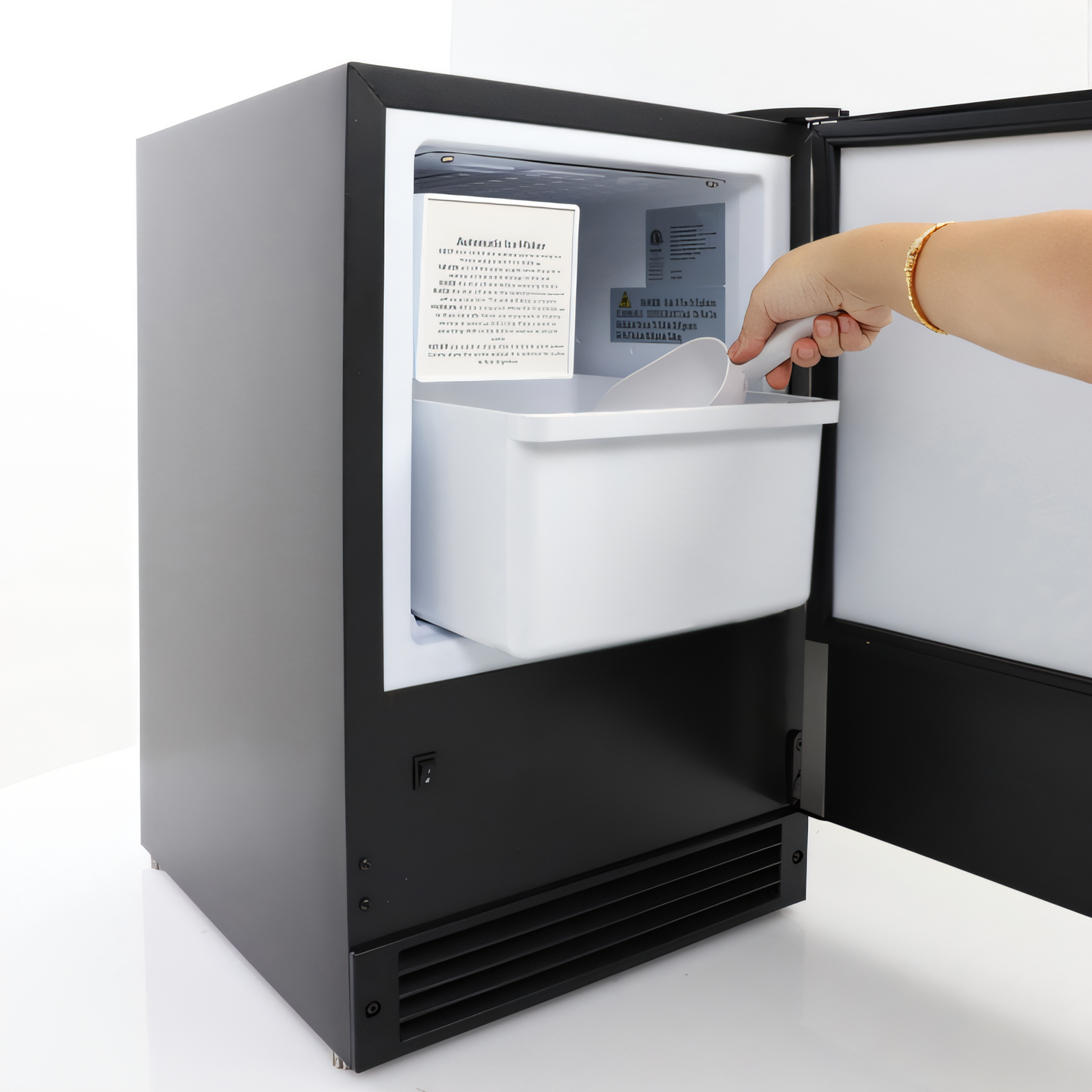 Maxximum Maxx Ice Ice Machines - MIMC15C