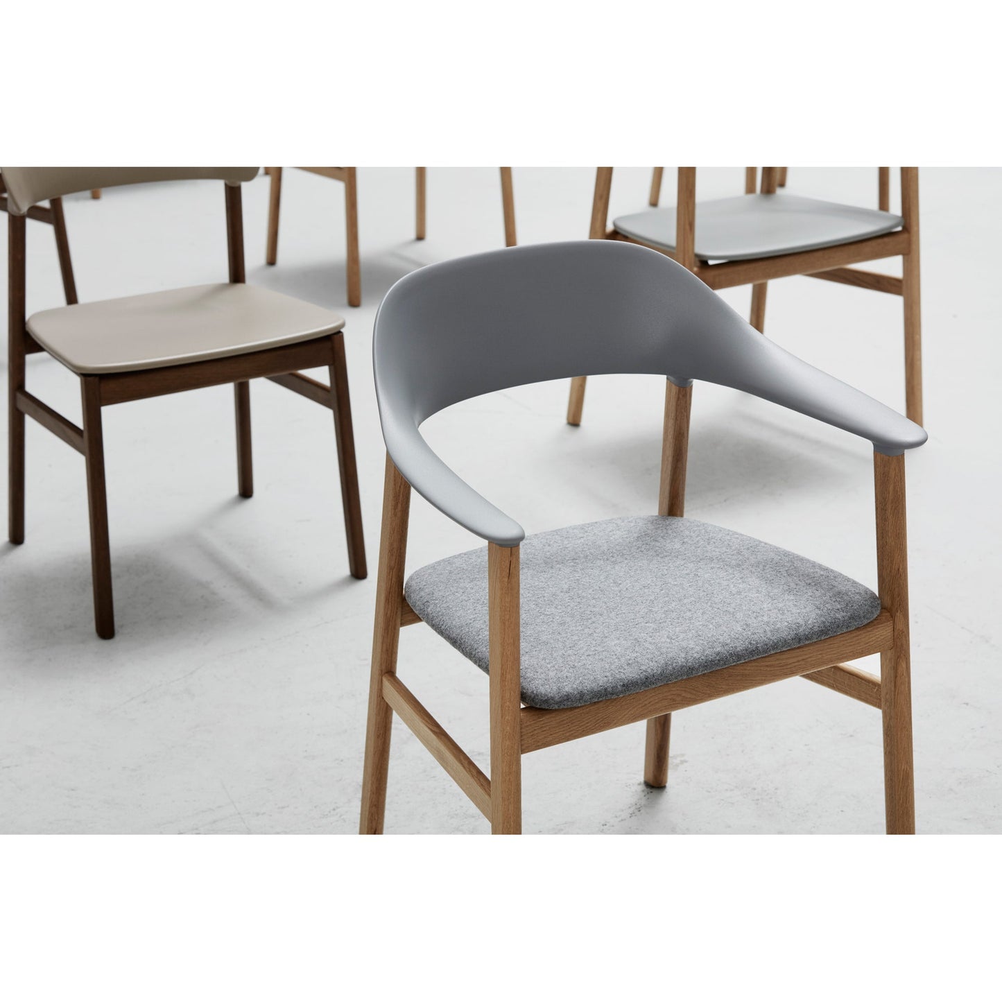 Normann Copenhagen Herit Chair - Oak - Set of 2 - 1401000