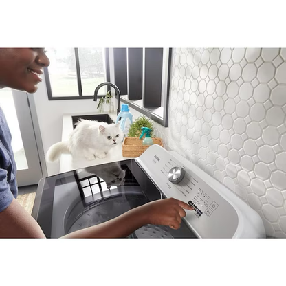 Maytag Pet Pro 4.7-cu ft High Efficiency Agitator Top-Load Washer (White)
