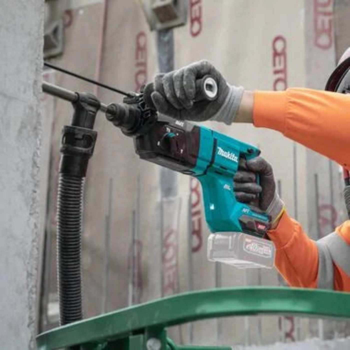 Makita 40V Max XGT️ (GRH07Z) 1-1/8 In. AVT Rotary Hammer (Bare Tool) - GRH07Z