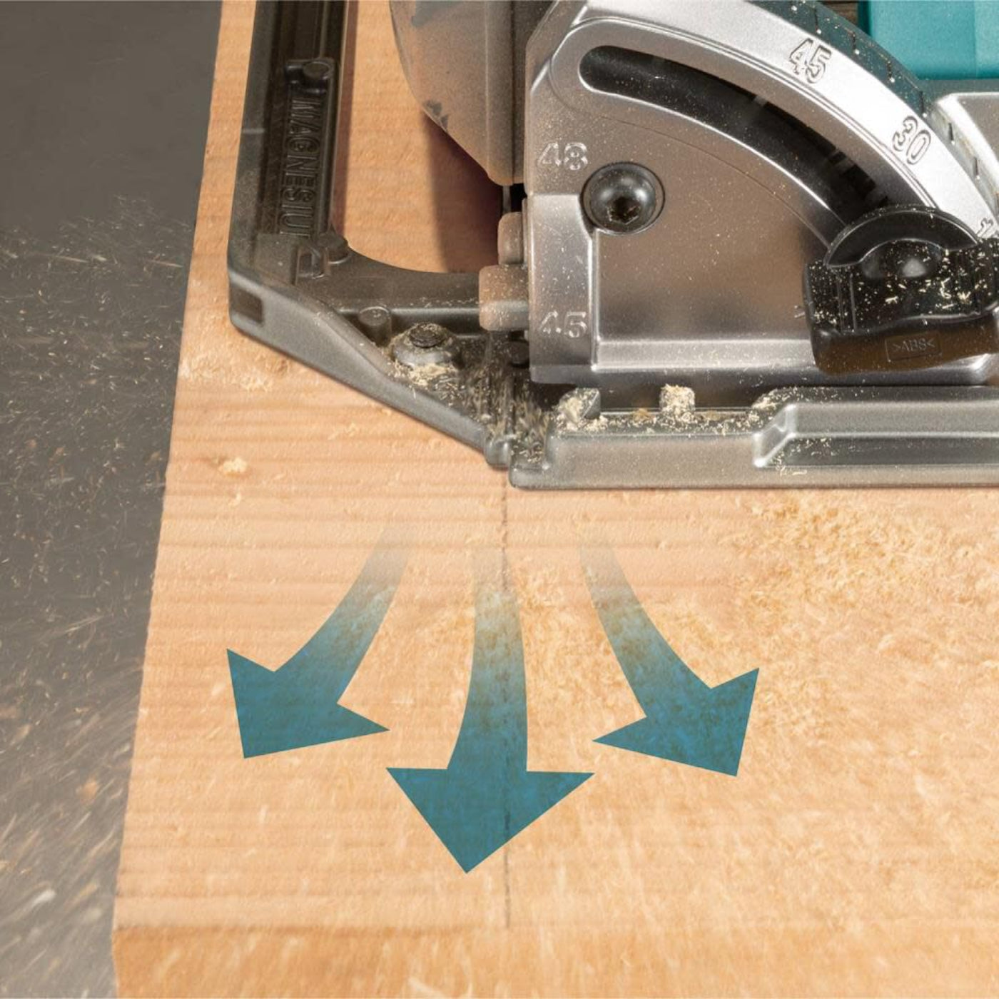 Makita (GSH02M1) 40V Max XGT️ 7-1/4 In. Circular Saw Kit with Guide Rail Compatibility - GSH02M1