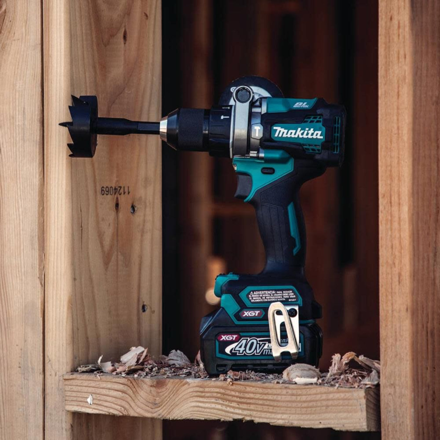 Makita (GPH01D) 40V max XGT Brushless Cordless 1/2" Hammer Driver-Drill Kit - GPH01D