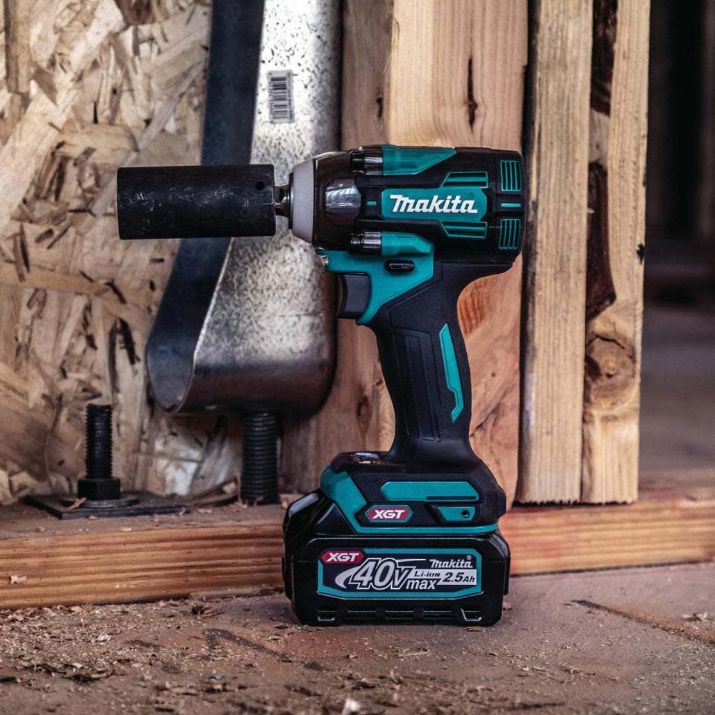 Makita 40V MAX XGT Brushless Cordless 4-Speed 1/2 In. Sq. Drive Impact Wrench Kit w/ Detent Anvil (2.5Ah) - GWT05D
