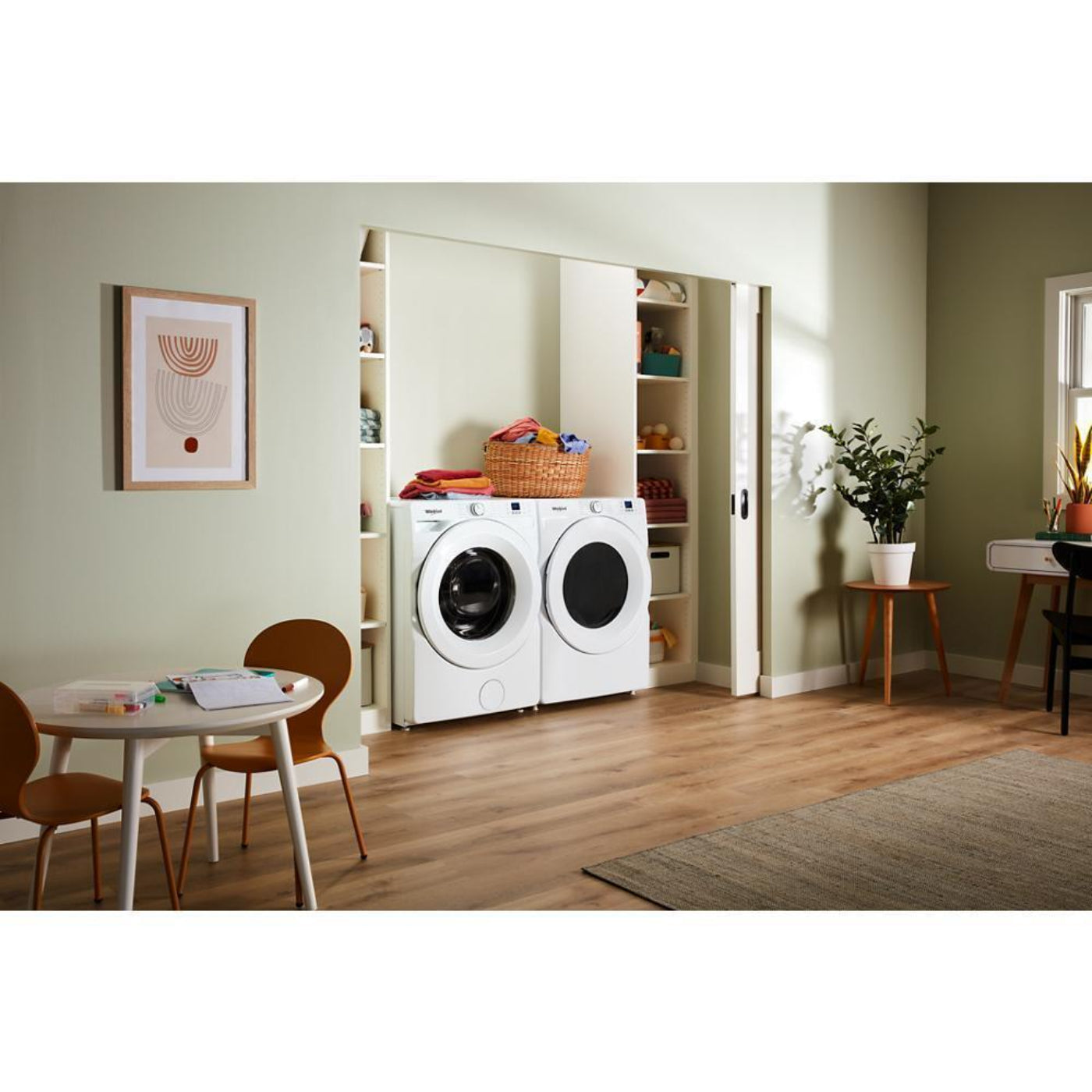 WHIRLPOOL 4.5 cu. ft. Front Load ENERGY STAR Washer with Tumble Fresh Option White - WFW4720RW