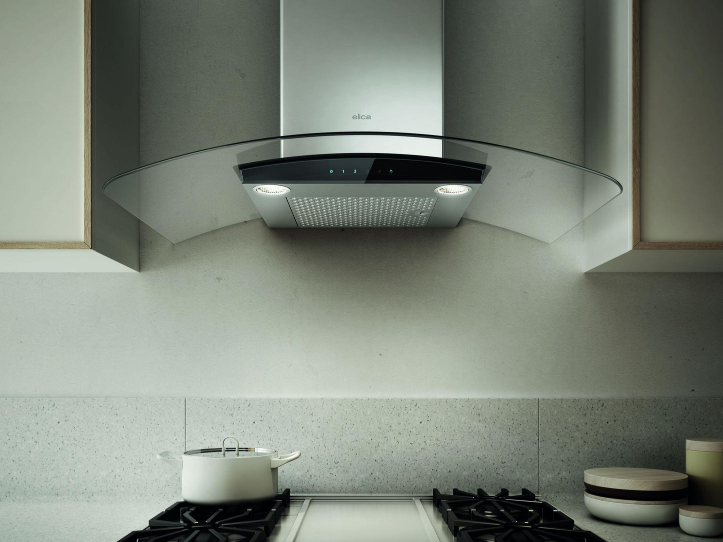 ELICA COMO Wall Mount Range Hood 30" wide - 600CFM in Stainless Steel On Black - ECM630S3