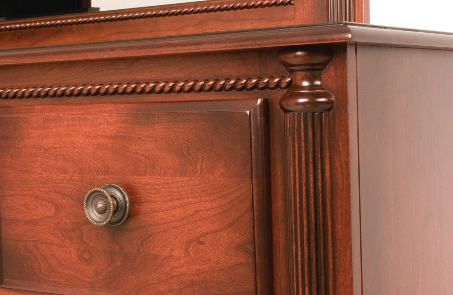 QW Amish Millcraft Fur Elise Sideboard - MD660SB