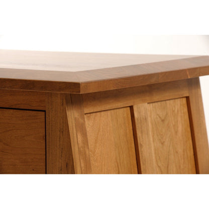QW Amish Millcraft Vineyard Armoire - MDT41AM
