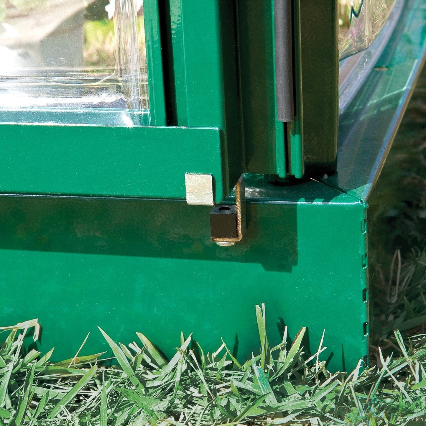 Palram - Canopia | 6x6 Ft Hybrid Greenhouse Kit - Green With 0.8mm Polycarbonate Glazing - HG5506G-1B