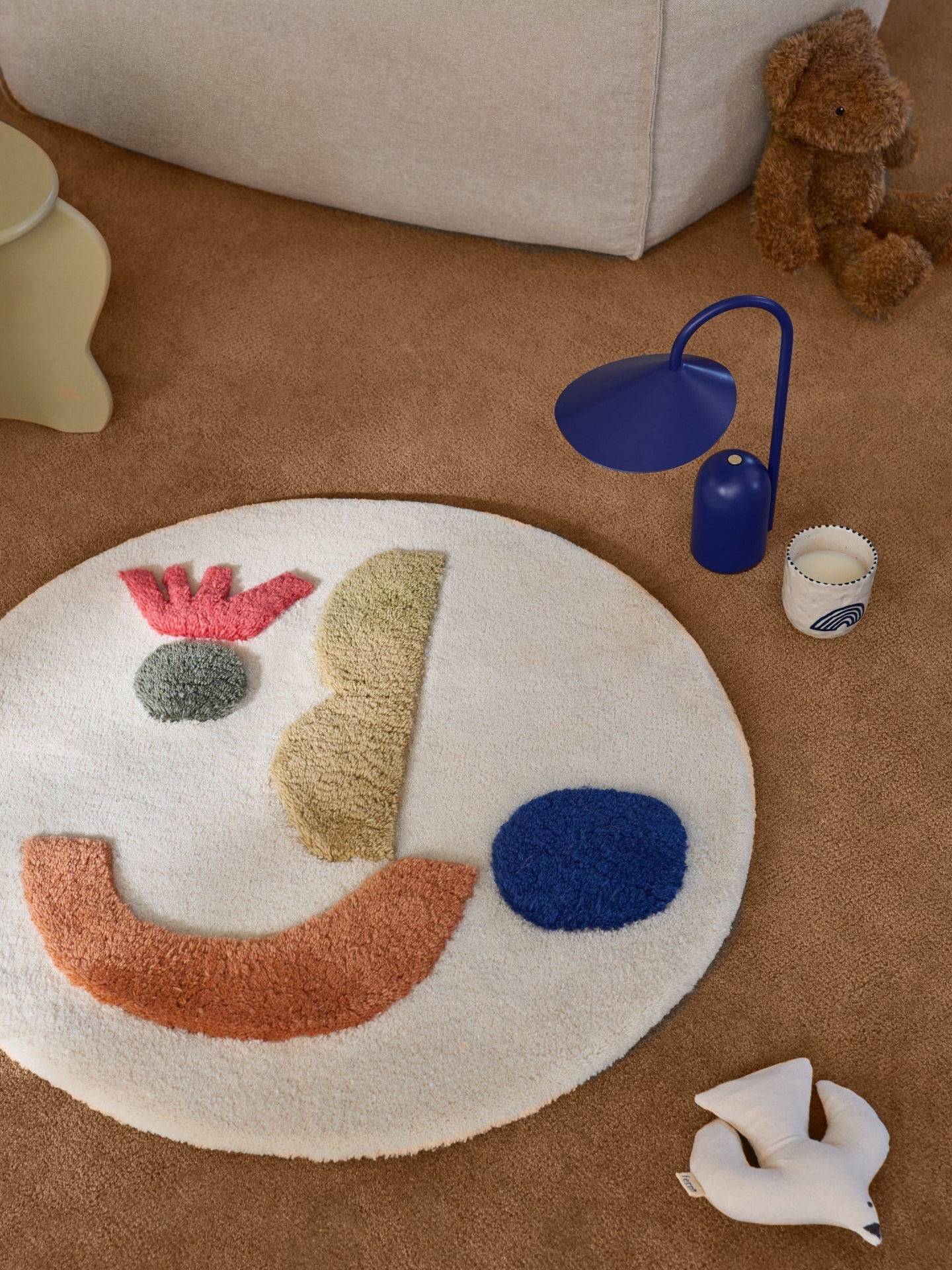 Panto Tufted Rug - 1104269835