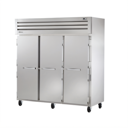 True Mfg. - General Foodservice  SPEC SERIES Reach-in  - STR3R-3S-HC