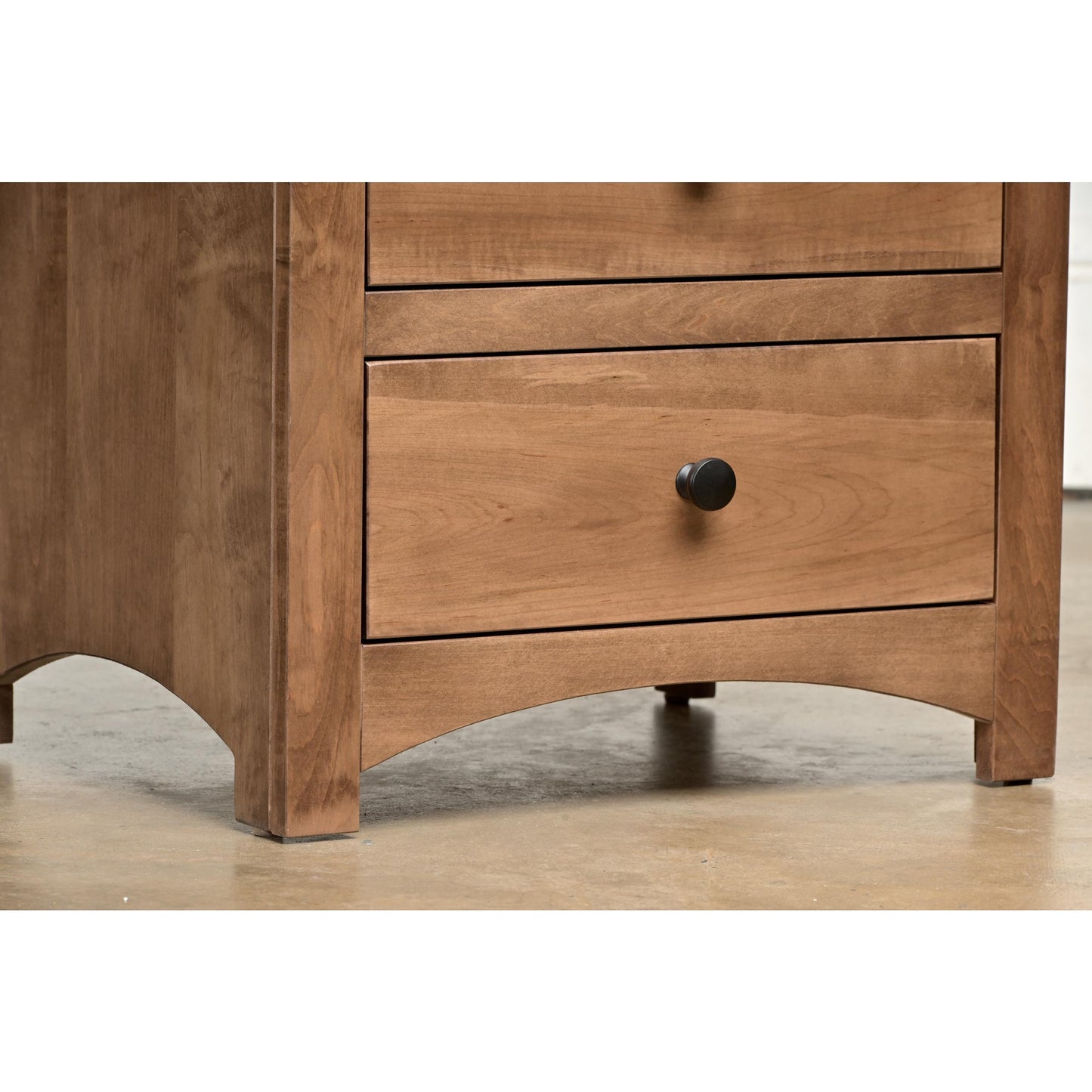 QW Amish Charlotte Nightstand - 857W-CL-111-NS
