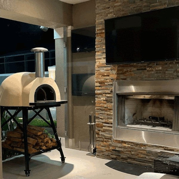 Forno Piombo Santino 70 Pizza Oven in Backyard