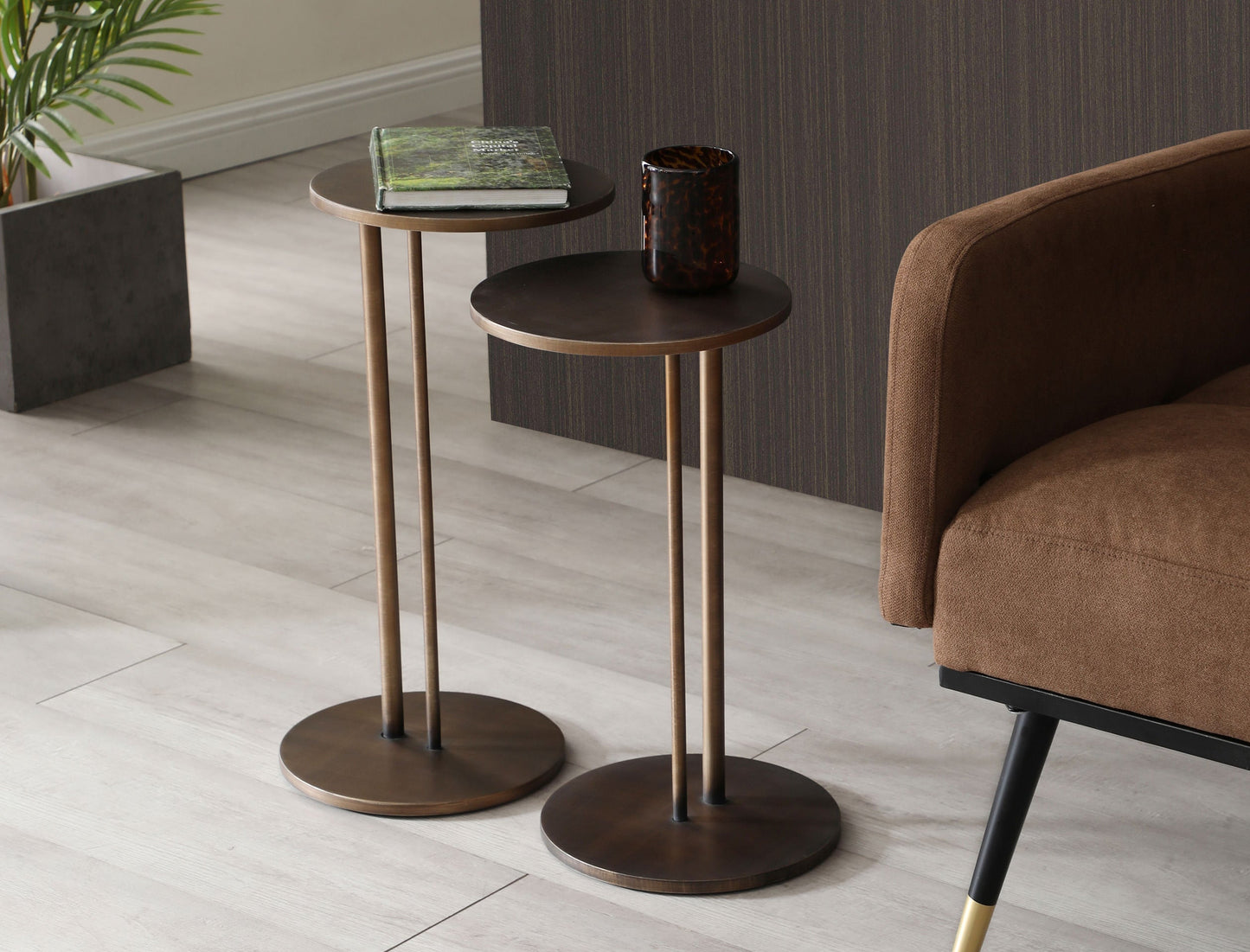 Whiteline Modern Living Nala Side Table - ST1878