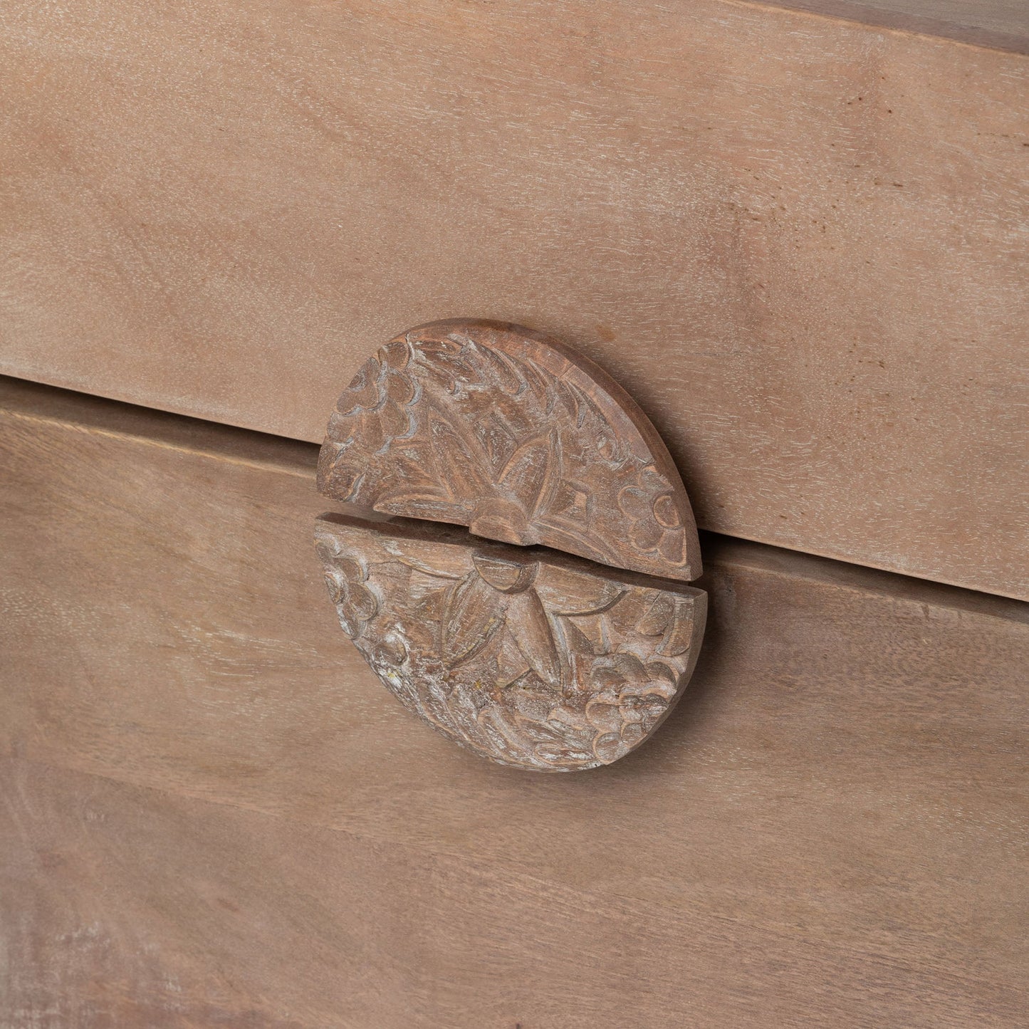 Park Hill Collection Rosette Hand-Carved Mango Wood Side Table with Drawer & Elegant Medallion Design - Natural Finish - EFT26193